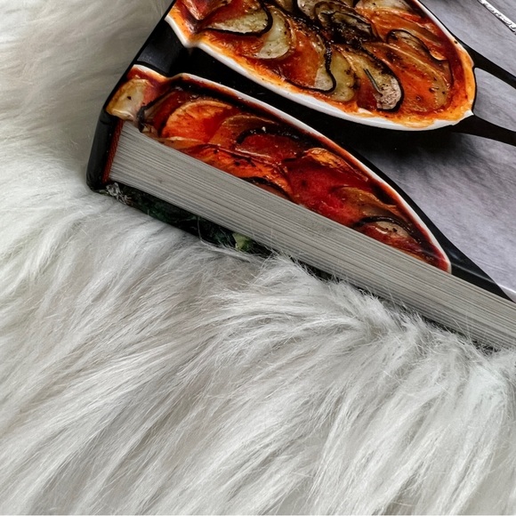 LAURA WRIGHT | The First Mess Cookbook - Picture 2 of 6